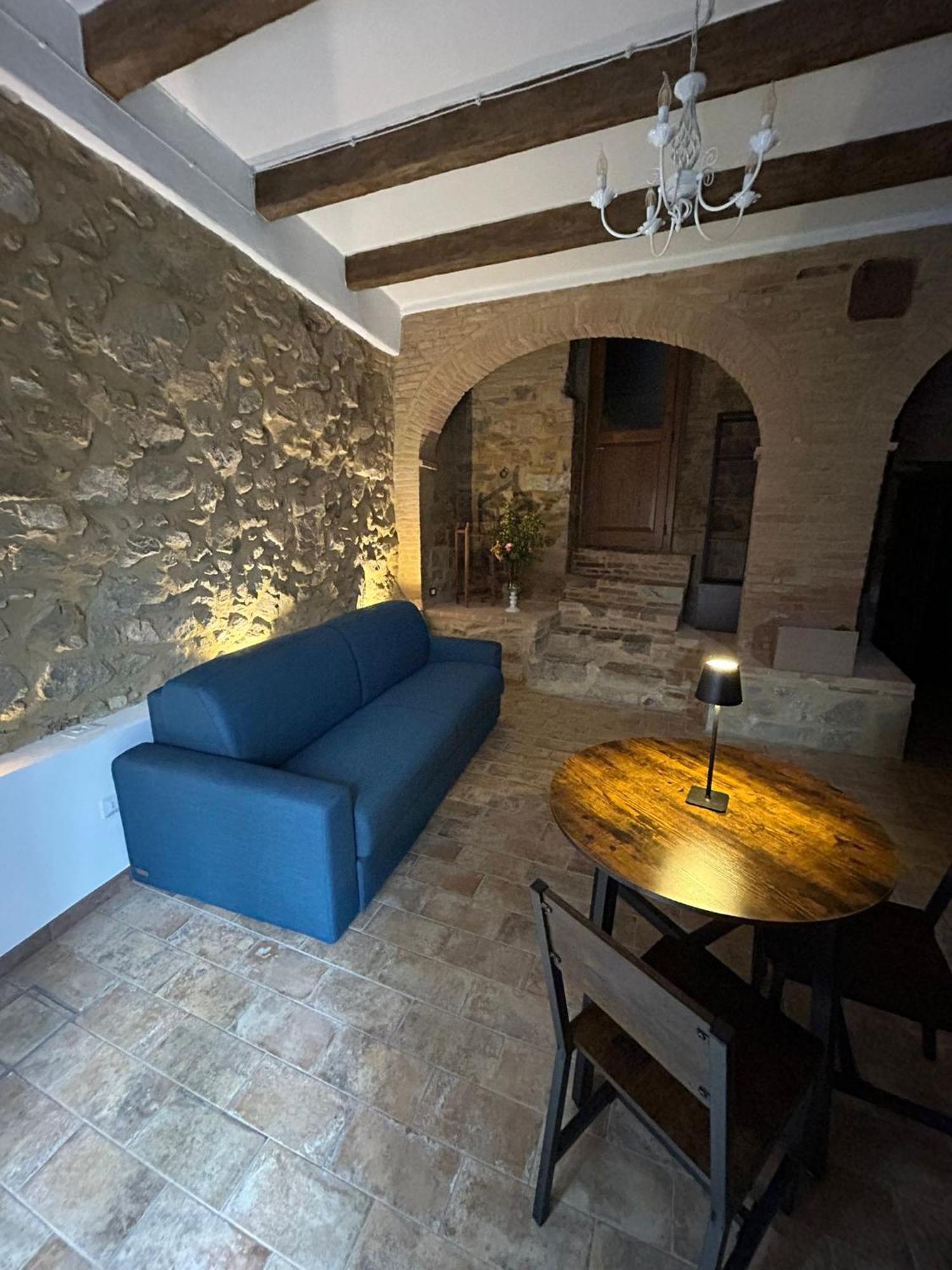 דירות Castelnuovo dellʼAbate Borgo Di Mezzo מראה חיצוני תמונה