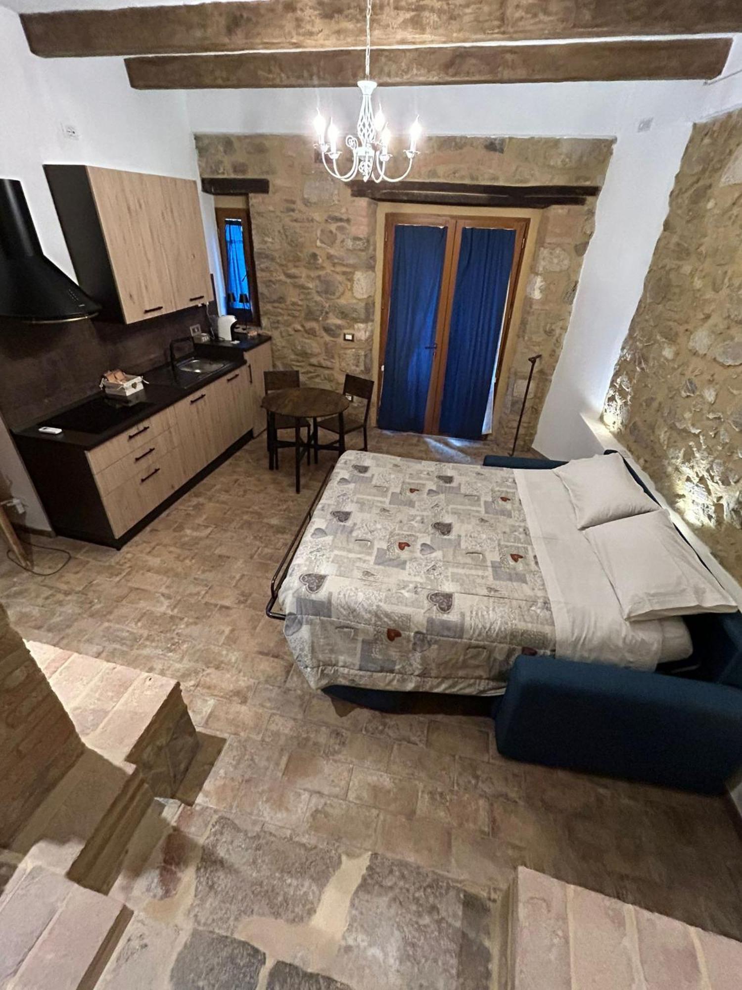 דירות Castelnuovo dellʼAbate Borgo Di Mezzo מראה חיצוני תמונה